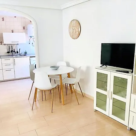 Precioso Y Amplio Estudio En Apartment